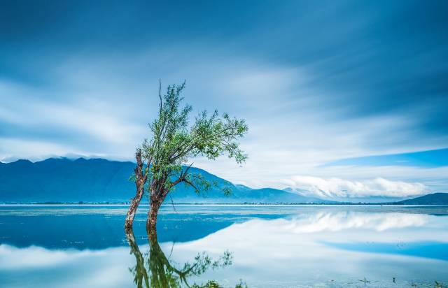 华为最新款笔记本电脑,与大自然美景的邂逅,探索内心的宁静之旅