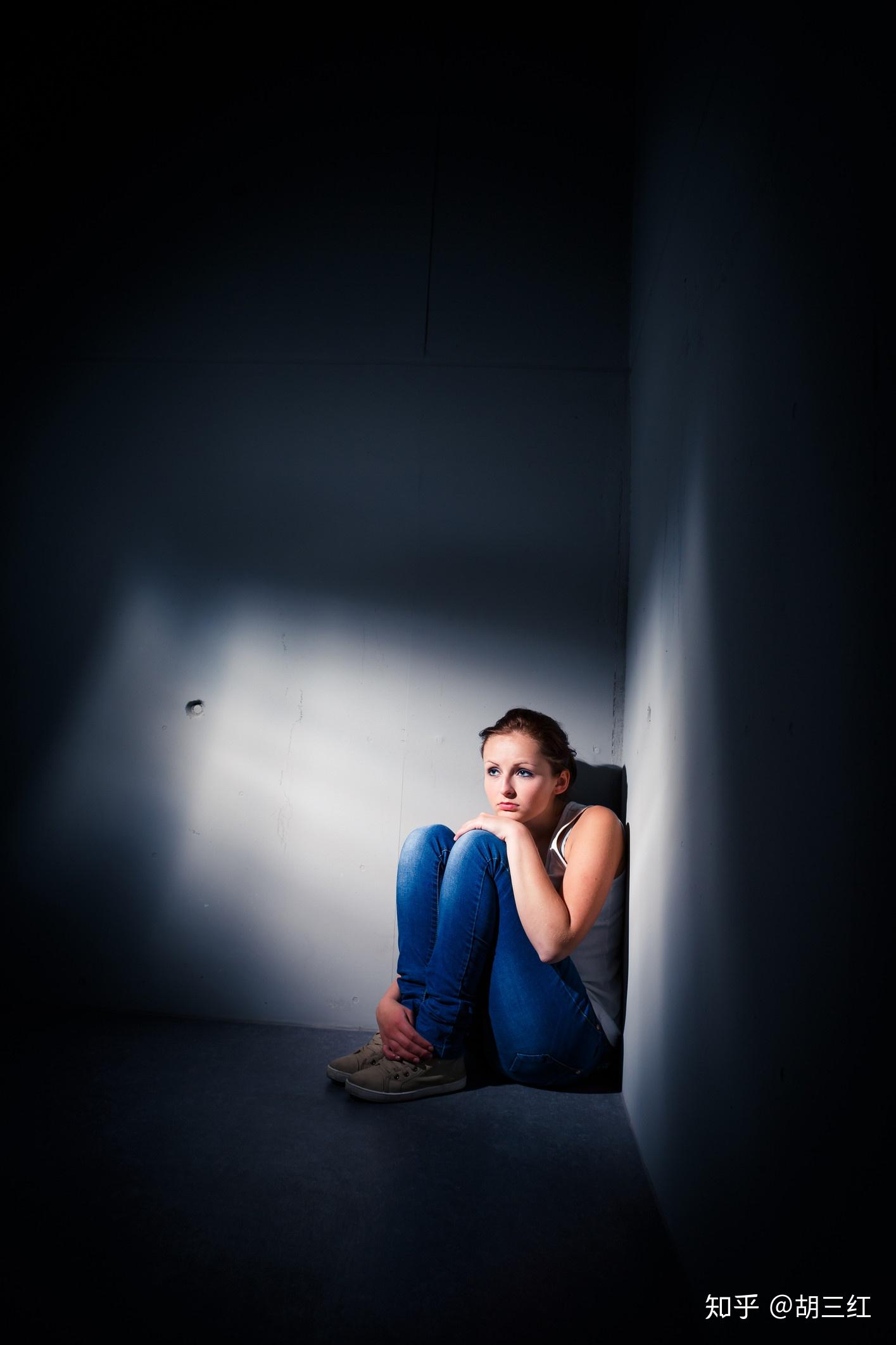 最新无声堕落,时代浪潮下的隐秘困境