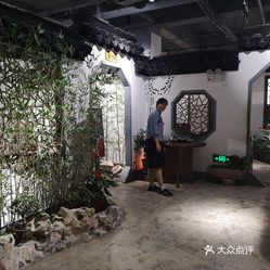 黄柏霖最新作品,探索小巷中的独特风味——一家隐藏版特色小店