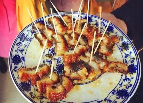 2025最新网站推荐,小巷深处的独特风味——探索隐藏的美食宝藏