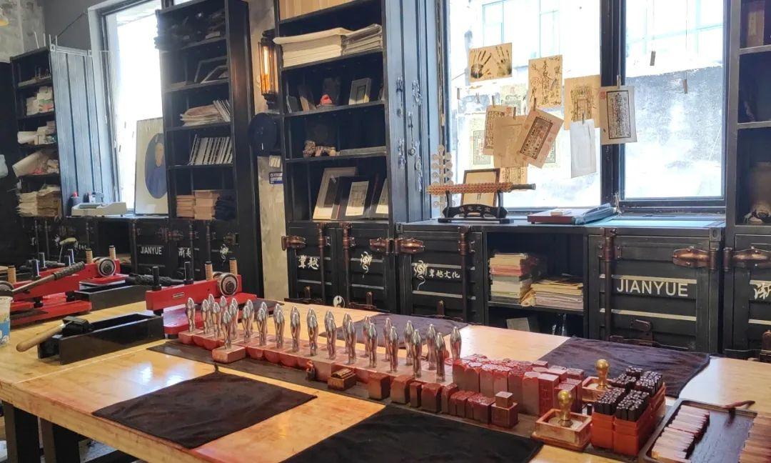 数知科技股票，小巷中的隐秘宝藏，探索未知的魅力小店