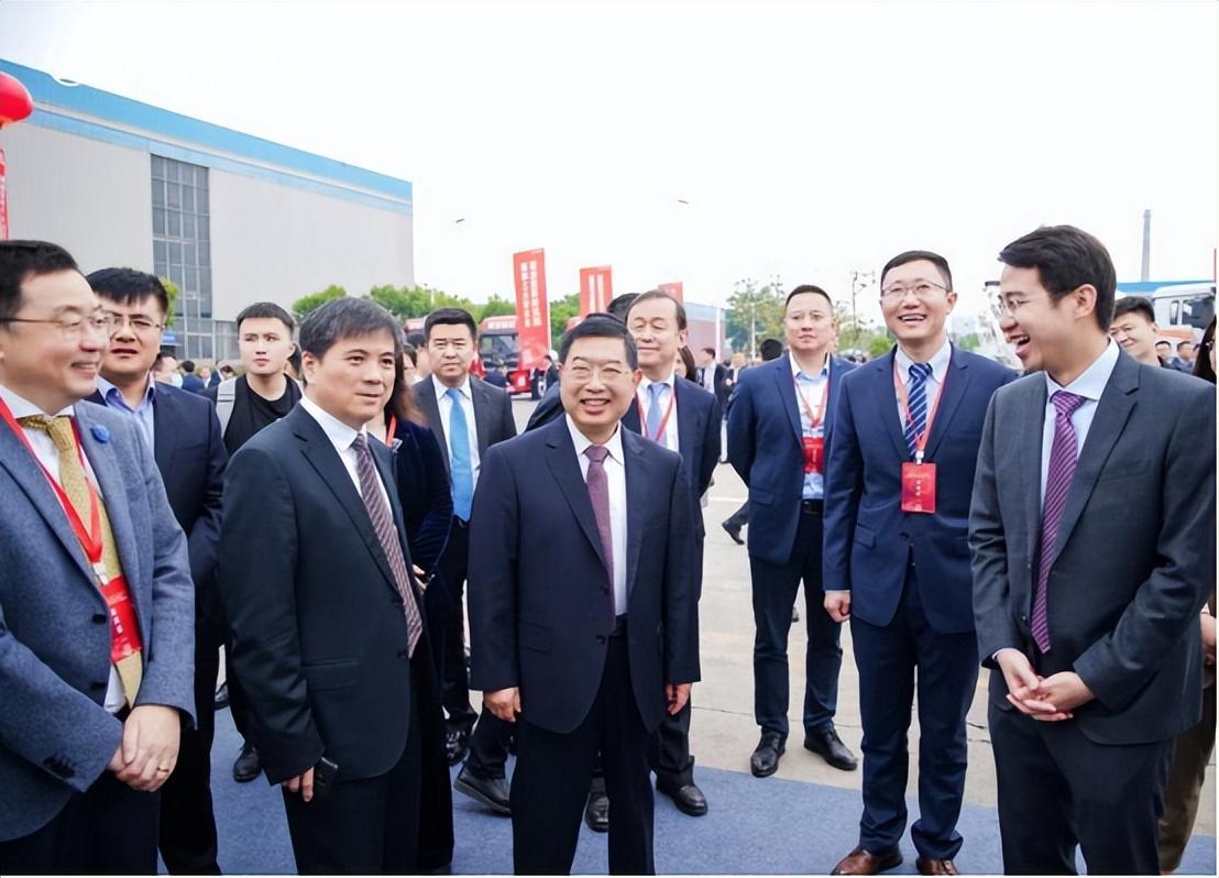 陕汽招聘送车司机,职业前景与个人立场的探讨