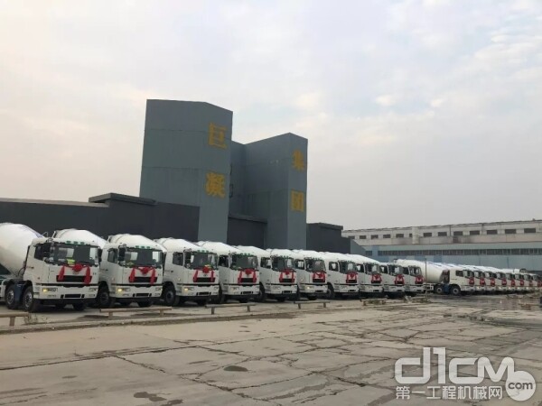 华菱星马600375最新动态,科技重塑未来,体验前所未有的高科技产品