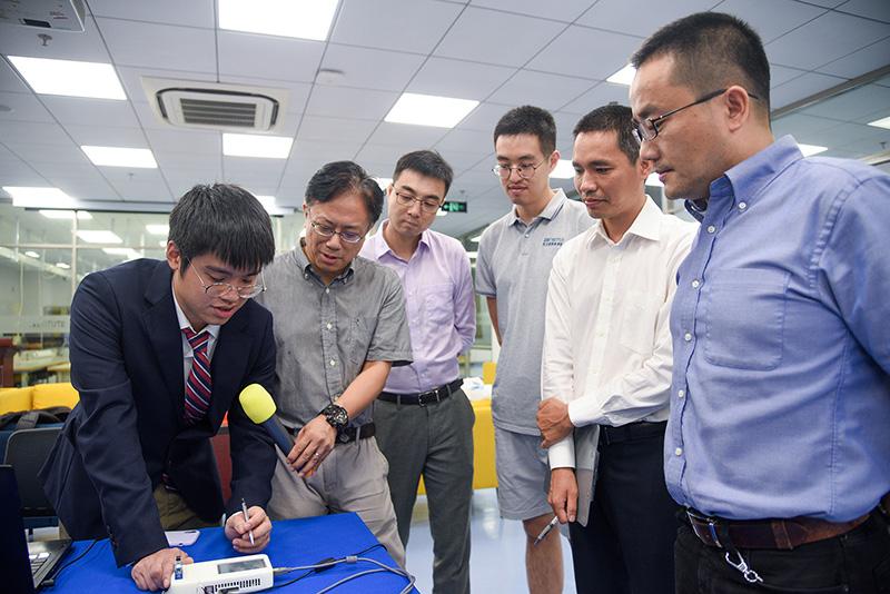 上海疫情最新动态,科技赋能生活,智能守护健康