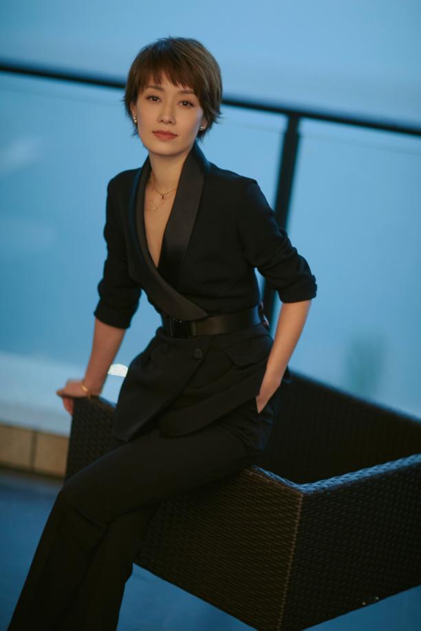 马伊琍最新资讯,变化中的力量,自信与成长的旋律