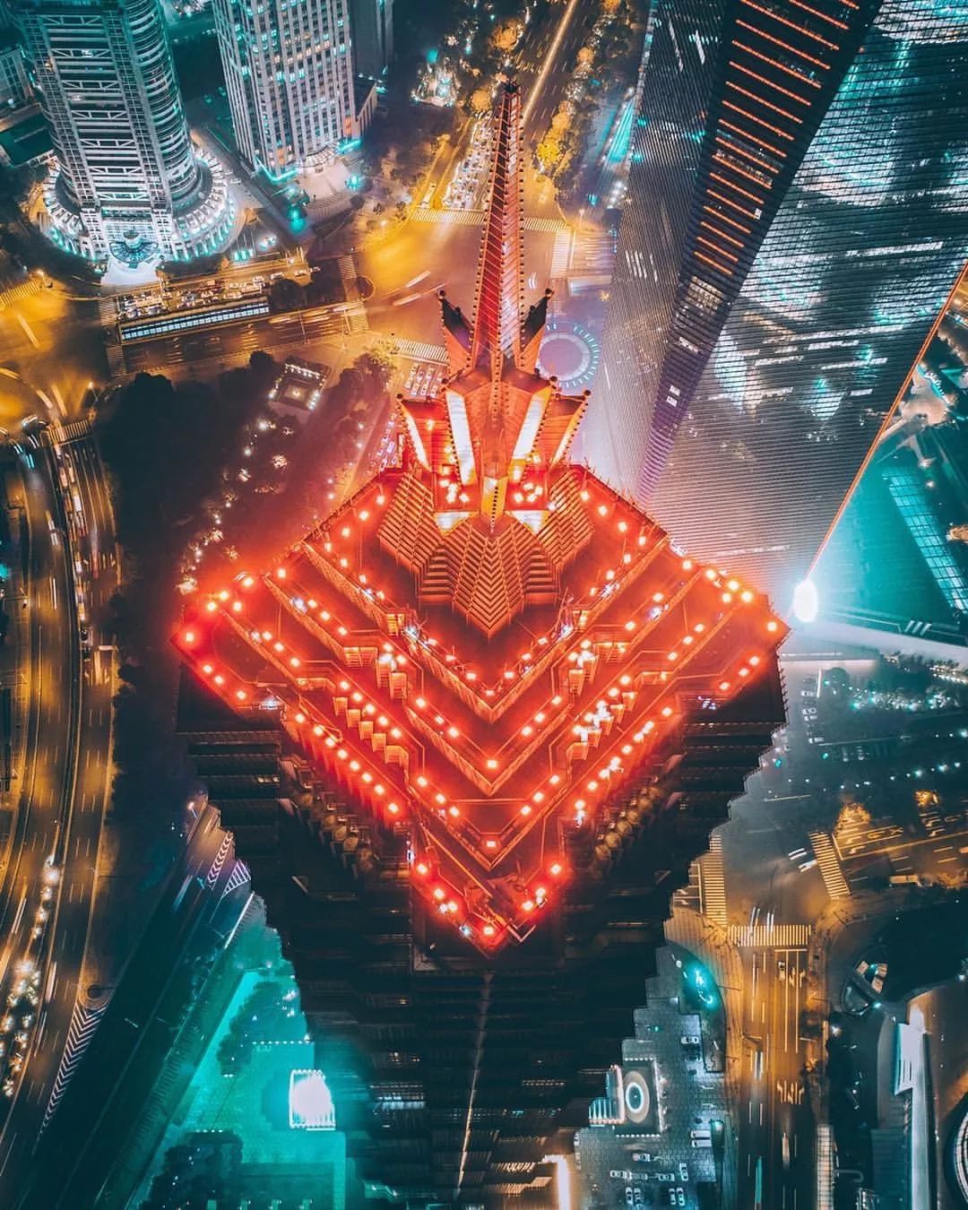 上海最新简介——科技繁华之巅,未来生活之典范