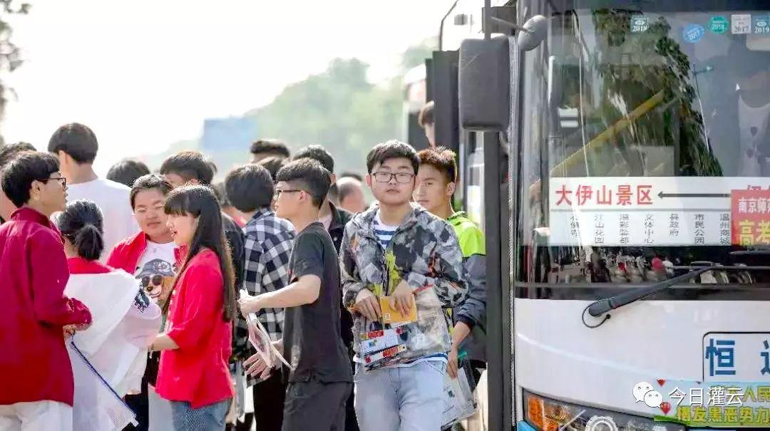 灌云最新考场,考试与友情的奇妙交织