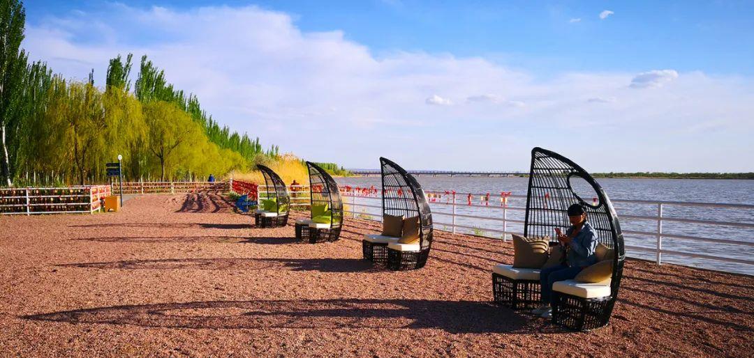 最新CP游戏,带你走进幸运之门!