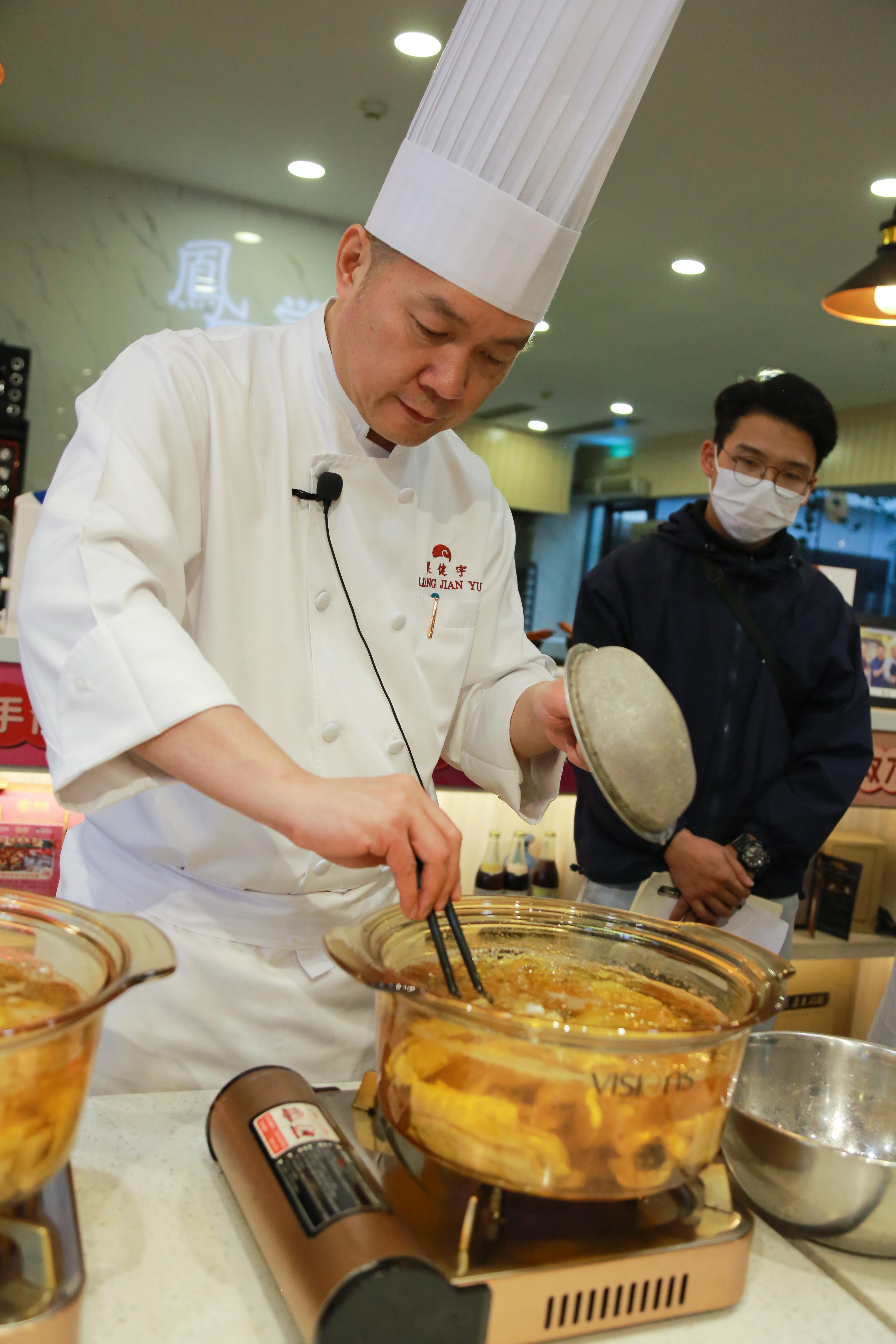 最新美食台,烹饪技能进阶指南