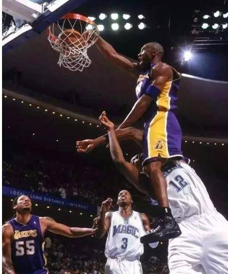 戈登最新扣篮,跃向成功的力量与自信的飞跃