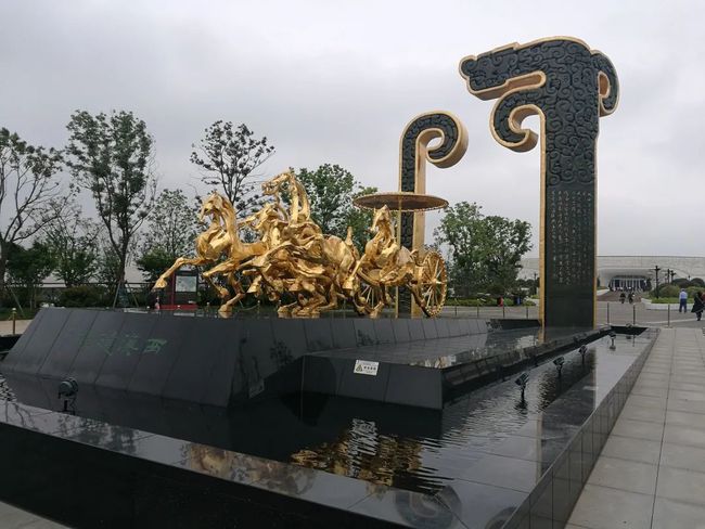 2024新奥历史开奖记录游戏吧_南昌海昏侯墓最新进展,实用性解读策略_社交版6.23.100