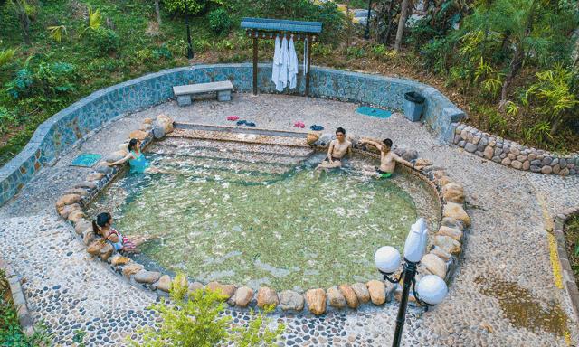 花枝招展 第4页