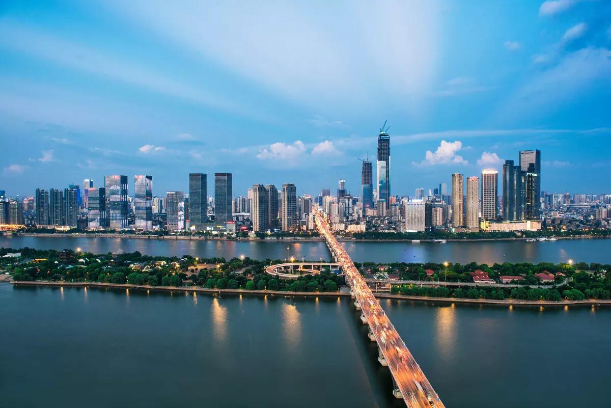 最新合肥与南昌对比