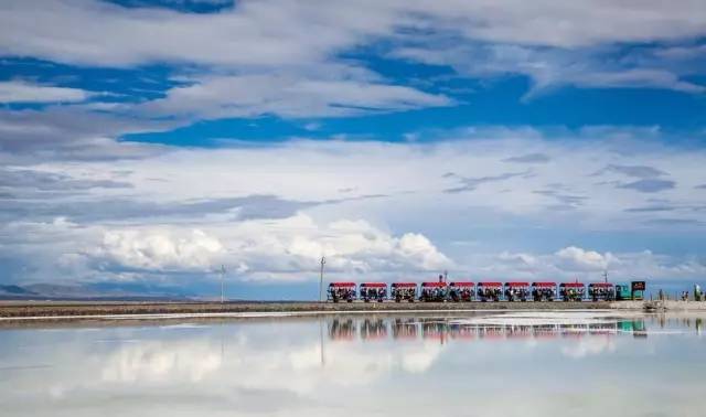 探索自然美景之旅——2024最新化妆视频,带你寻找内心的平静与美丽