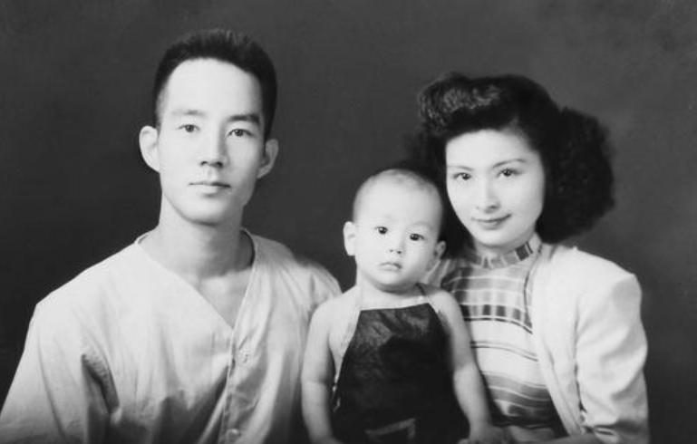 上海京剧院里的星光日常